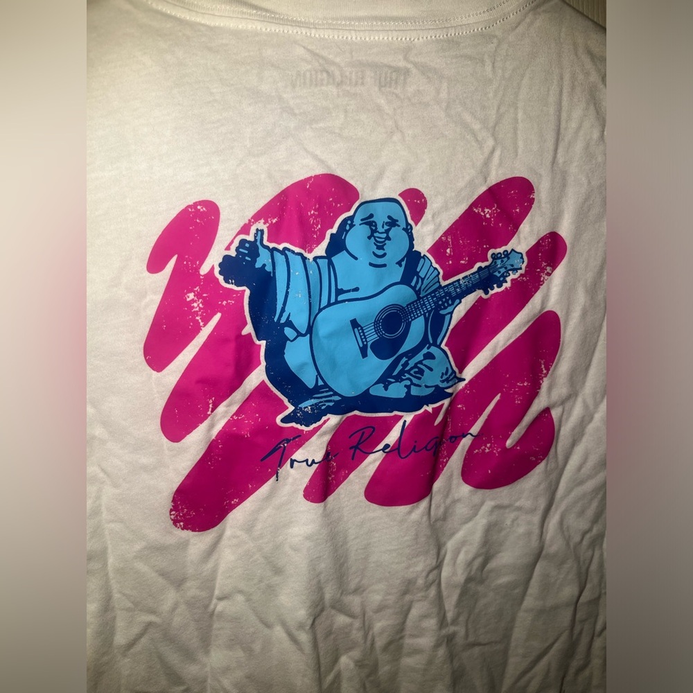 True Religion Fitted White and Pink Short Sleeve Tee